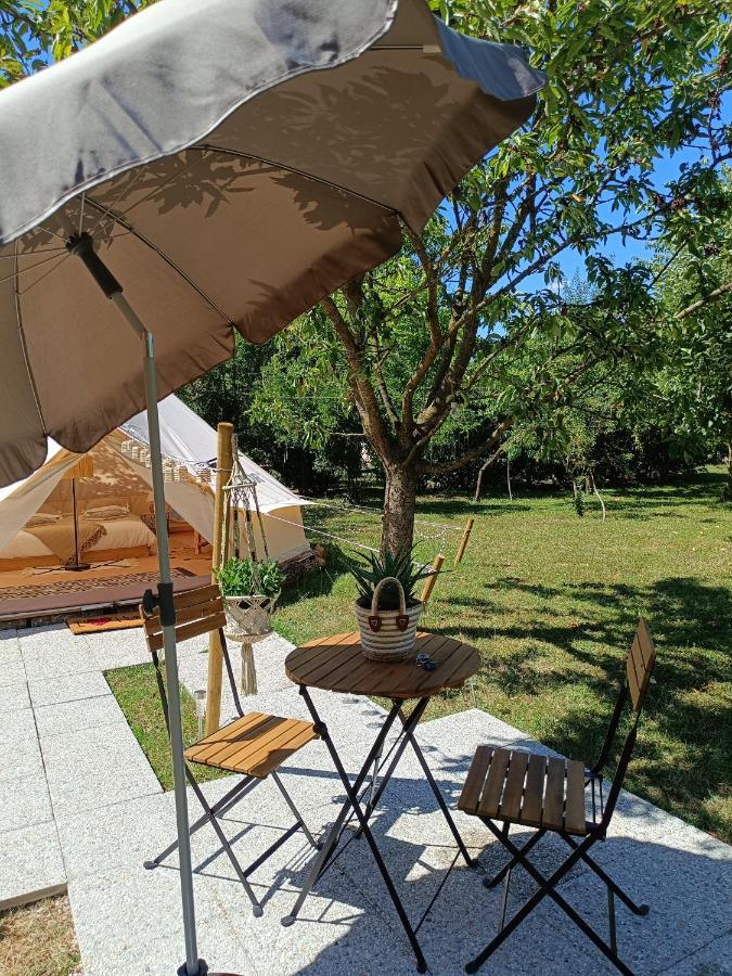 Tente Mongole " O Reves Atypiques" Bouce (Allier) Exterior foto